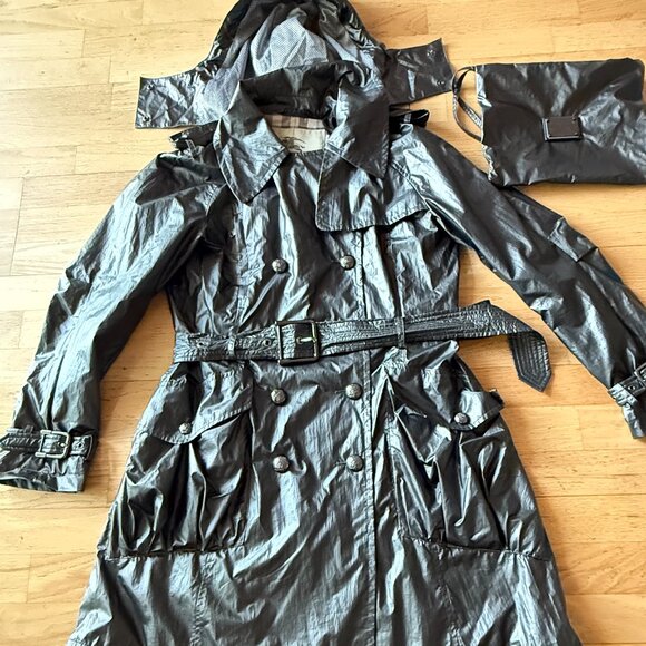 BURBERRY BLACK SILVER CHECK RAIN COAT JACKET W BAG SIZE 6 USA - Picture 1 of 13